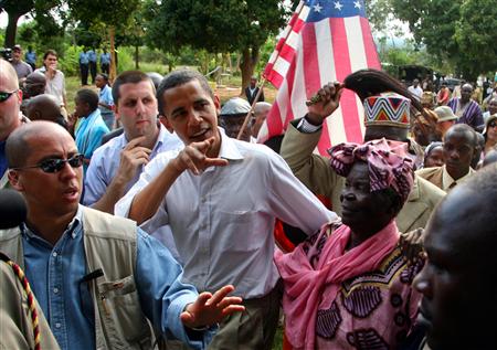 obama arrives in Alego Kogelo